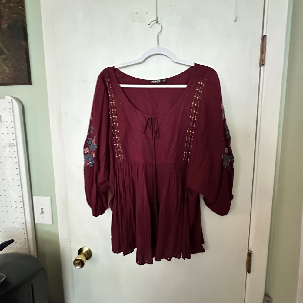 ALLOY Burgundy Embroidered Blouse